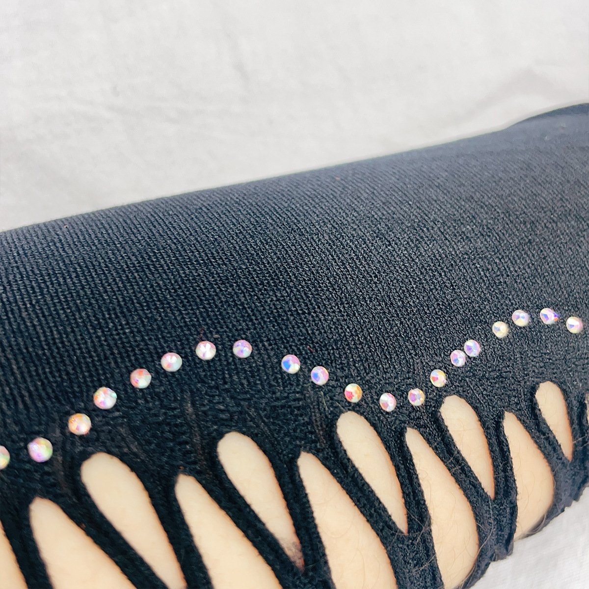 Găng tay dài không ngón chất thun co giãn ÔM TAY, hoạ tiết đan dây lạ mắt, mang tiệc, biểu diễn BT21 Găng tay dài không ngón chất thun co giãn ÔM TAY, hoạ tiết đan dây lạ mắt, mang tiệc, biểu diễn BT21