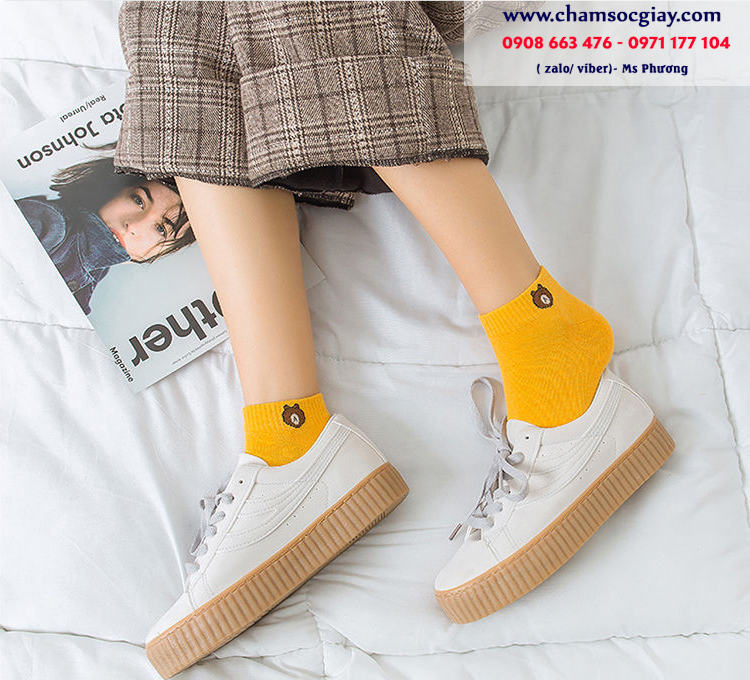 Vớ nữ ngắn màu vàng thêu hình gấu TAT2003