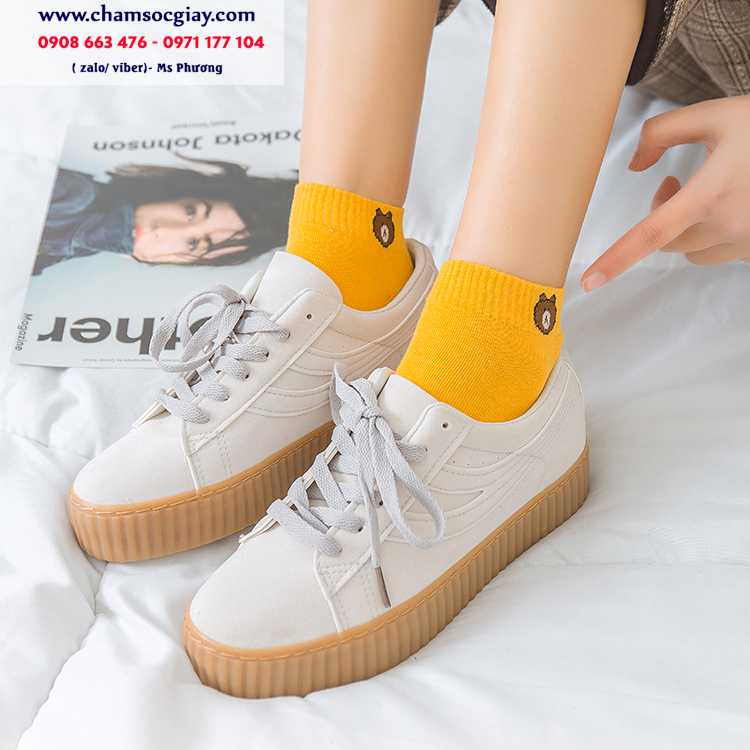 Vớ nữ ngắn màu vàng thêu hình gấu TAT2003