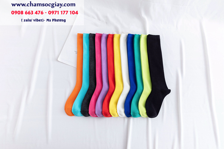 Vớ trơn màu xám ghi đậm dưới gối hiện đại TAT3112