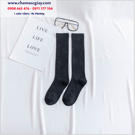 Vớ trơn màu xám ghi đậm dưới gối hiện đại TAT3112