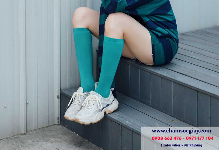 Vớ trơn màu xanh nước hồ dưới gối hiện đại TAT3110